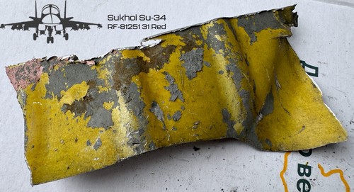 Part jet fighter sukhoi - part,